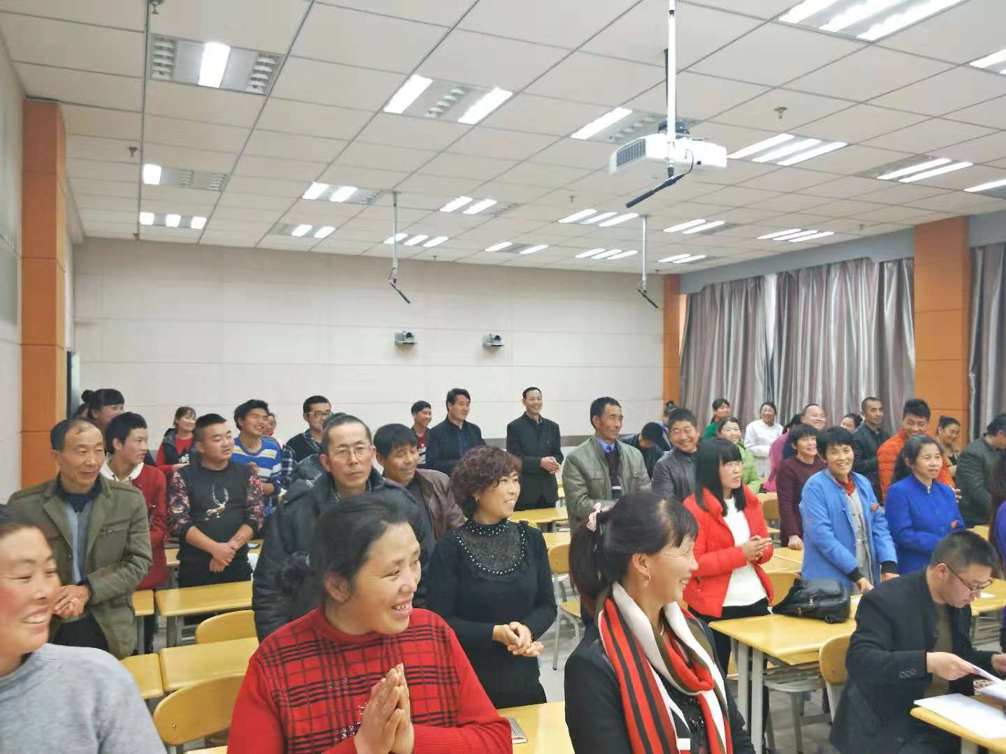 微信图片_20181114195239.jpg